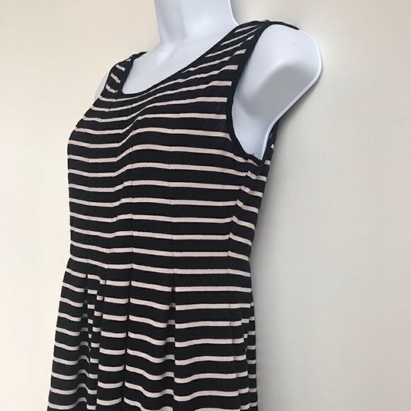 Max Studio black cream stretch dress size XS - Picture 3 of 8